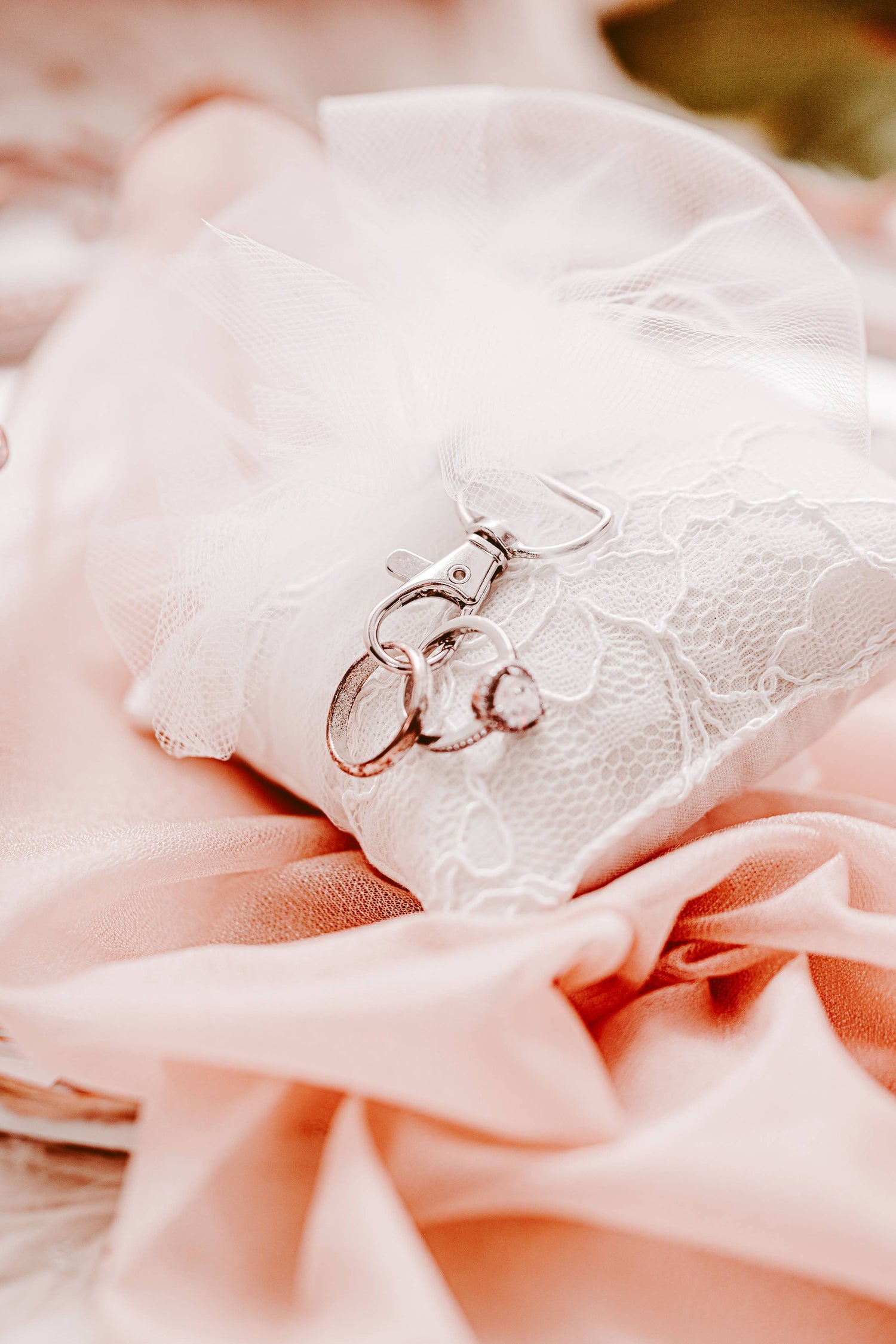Wedding Ring Bearer Pillow For Dog Collar