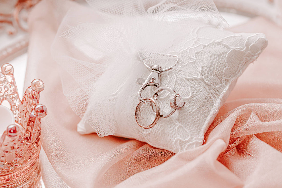 Wedding Ring Bearer Pillow For Dog Collar